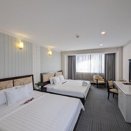 Dong Kinh Hotel Ho Chi Minh City Exterior photo